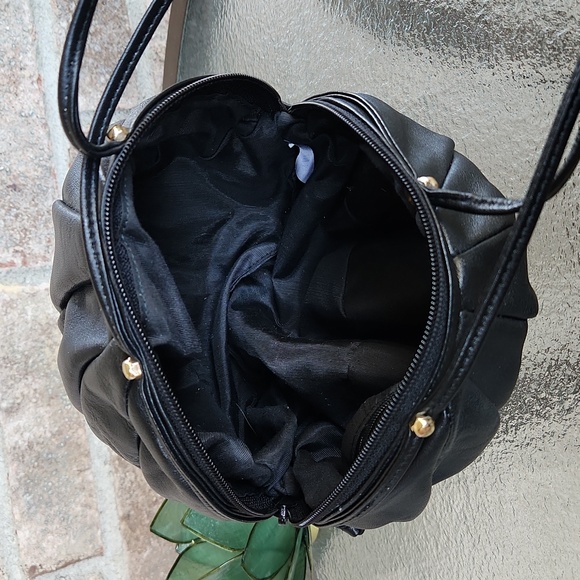 Fun Black Faux-Leather "Ball" Purse - Picture 4 of 9